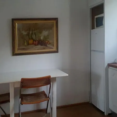 Lemon Tree House, Golden Chrisi Akti (Paros)
